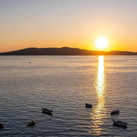 In Near Gaj * Brodarica (Sibenik-Knin)